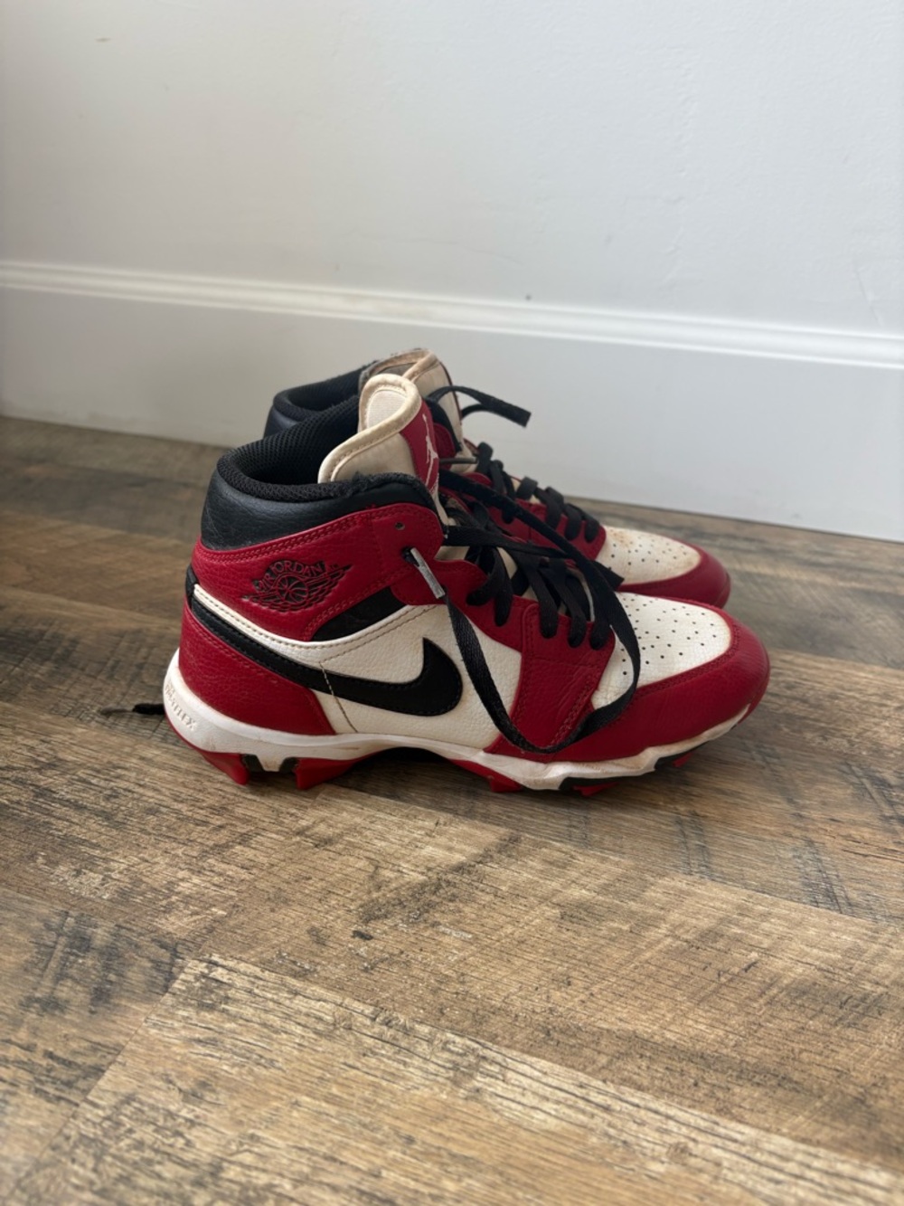 Nike Kids Red White and Black High-Top Baseball Cleats